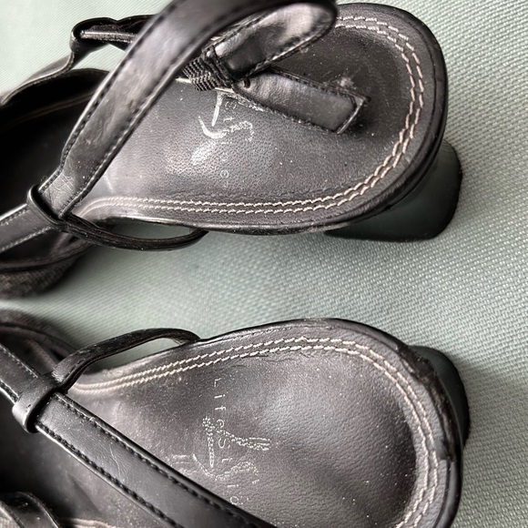 Life Stride bundle of 2 pr - Picture 2 of 8